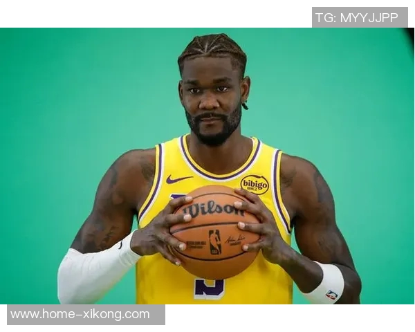 费尔顿强调艾顿应提升防守能力充分发挥其身材与运动优势 费尔顿强调艾顿应提升防守能力充分发挥其身材与运动优势