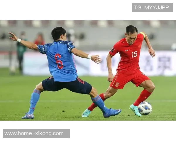 比尔西蒙斯看好黄蜂前景期待三球表现提升赢得球迷信任 比尔西蒙斯看好黄蜂前景期待三球表现提升赢得球迷信任