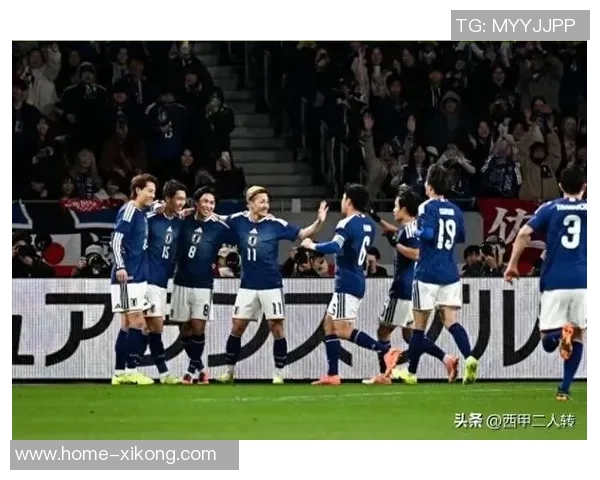 日本队3-0战胜玻利维亚球员们向执教百场的森保一献上祝福 日本队3-0战胜玻利维亚球员们向执教百场的森保一献上祝福