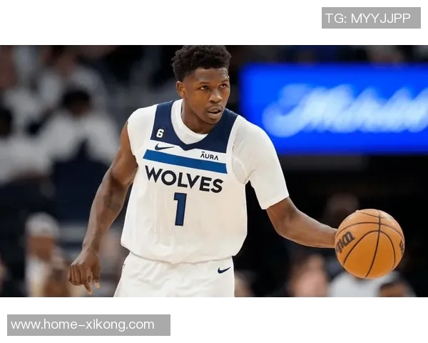 爱德华兹上半场表现亮眼15投6中三分球命中率不佳但仍斩获17分 爱德华兹上半场表现亮眼15投6中三分球命中率不佳但仍斩获17分