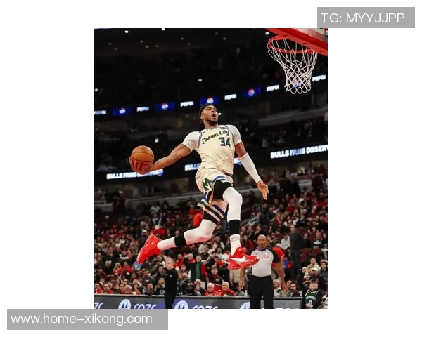 字母哥被迫上场拼搏三节贡献21分球队却惨遭37分落后困境